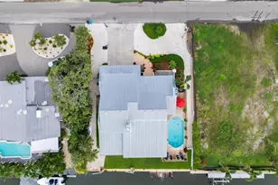 505 75th St, Holmes Beach, FL 34217 - Photo 75