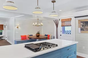 2913 Gulf Dr, Holmes Beach, FL 34217 - Photo 19