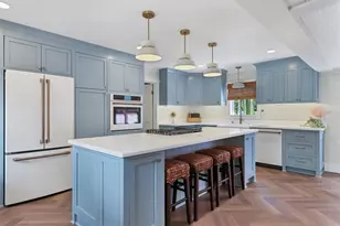 2913 Gulf Dr, Holmes Beach, FL 34217 - Photo 17