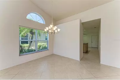 6647 Oakbrooke Circle, Bradenton, FL 34202 - Photo 13