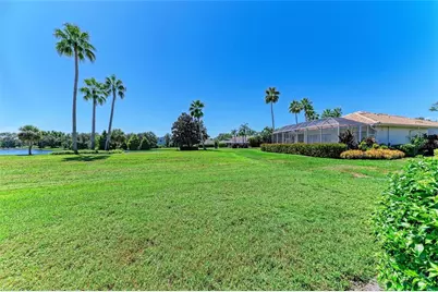 6647 Oakbrooke Circle, Bradenton, FL 34202 - Photo 53