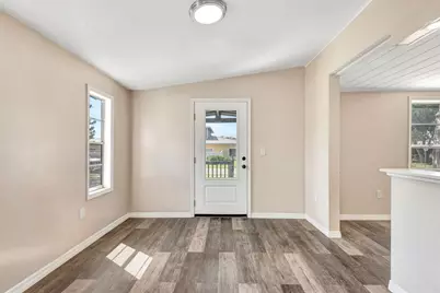 806 3rd Avenue W, Palmetto, FL 34221 - Photo 9