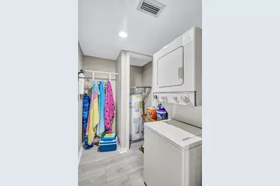 5880 Midnight Pass Road #306, Sarasota, FL 34242 - Photo 43