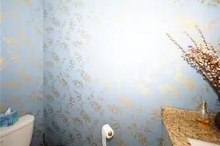 3291 Hilltop Cir, Lakewood Ranch, FL 34211 - Photo 19