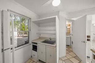 2830 Bay Shore Cir, Sarasota, FL 34234 - Photo 55