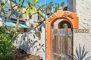 2830 Bay Shore Cir, Sarasota, FL 34234 - Photo 35