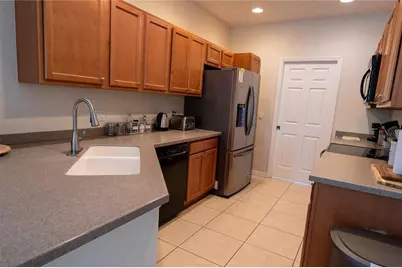 3756 82nd Avenue Circle E #101, Sarasota, FL 34243 - Photo 5