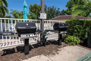 3756 82nd Ave Cir E, Sarasota, FL 34243 - Photo 31