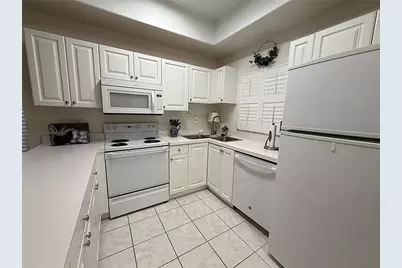 8335 Glenrose Way #1513, Sarasota, FL 34238 - Photo 3