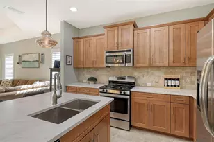 5034 Maymont Park Cir, Bradenton, FL 34203 - Photo 9