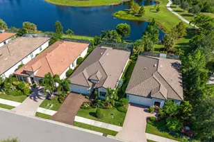 16532 Hillside Cir, Lakewood Ranch, FL 34202 - Photo 45