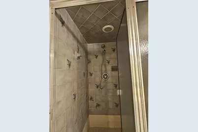 3418 W Saint Conrad Street, Tampa, FL 33607 - Photo 17