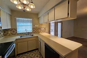 3418 W St Conrad St, Tampa, FL 33607 - Photo 7