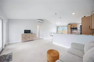 723 45th St Ct W, Palmetto, FL 34221 - Photo 7