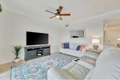 17118 Vardon Terrace #207, Bradenton, FL 34211 - Photo 7