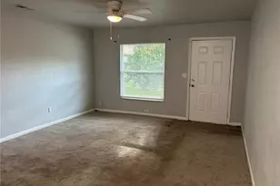 737 S Bailey Ave, Brooksville, FL 34601 - Photo 5