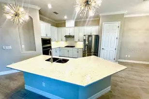 7113 Whittelbury Trail, Lakewood Ranch, FL 34202 - Photo 7