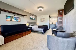 7150 N Tamiami Trl, Sarasota, FL 34243 - Photo 5