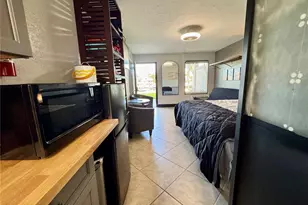 7150 N Tamiami Trl, Sarasota, FL 34243 - Photo 15