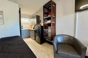 7150 N Tamiami Trl, Sarasota, FL 34243 - Photo 11