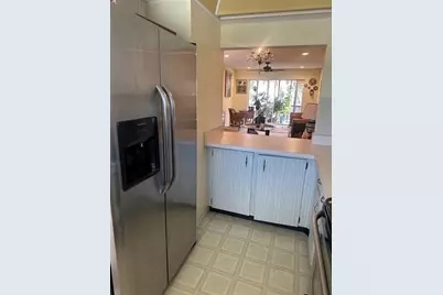 2240 Stickney Point Road #231, Sarasota, FL 34231 - Photo 7