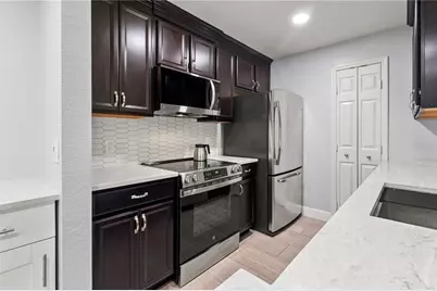 8911 Manor Loop #204, Lakewood Ranch, FL 34202 - Photo 13