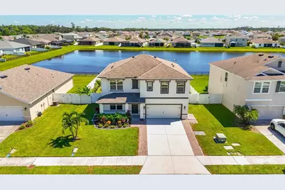 451 Grande Vista Boulevard, Bradenton, FL 34212 - Photo 1