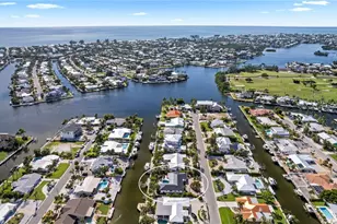 624 Dundee Ln, Holmes Beach, FL 34217 - Photo 49