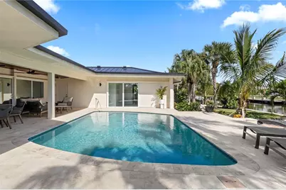 624 Dundee Lane, Holmes Beach, FL 34217 - Photo 53