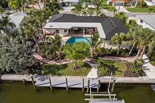 624 Dundee Ln, Holmes Beach, FL 34217 - Photo 3