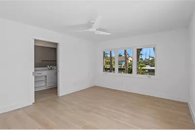 624 Dundee Lane, Holmes Beach, FL 34217 - Photo 27