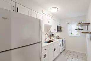 4444 Swift Rd, Sarasota, FL 34231 - Photo 15