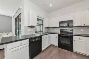 4063 Overture Cir, Bradenton, FL 34209 - Photo 13
