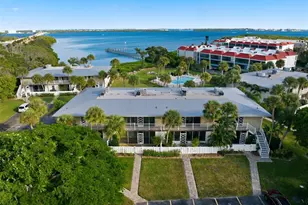 725 Manatee Ave, Holmes Beach, FL 34217 - Photo 37