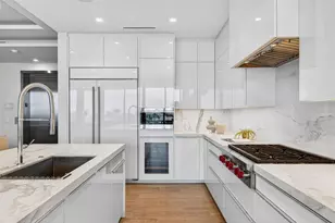 1591 Gulf of Mexico Dr, Longboat Key, FL 34228 - Photo 17