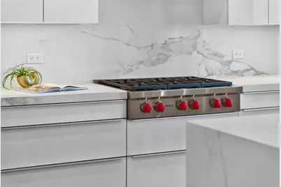 1591 Gulf Of Mexico Drive #314, Longboat Key, FL 34228 - Photo 15