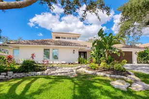 140 Sea Anchor Dr, Osprey, FL 34229 - Photo 1