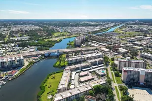 240 Santa Maria St, Venice, FL 34285 - Photo 3