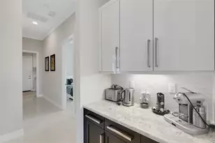 8921 Artisan Wy, Sarasota, FL 34240 - Photo 15