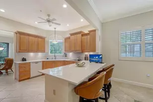 5208 Parisienne Pl, Sarasota, FL 34238 - Photo 15