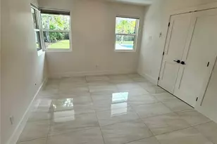 1359 Harbor Dr, Sarasota, FL 34239 - Photo 45