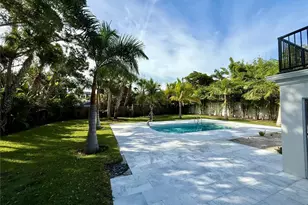 1359 Harbor Dr, Sarasota, FL 34239 - Photo 65