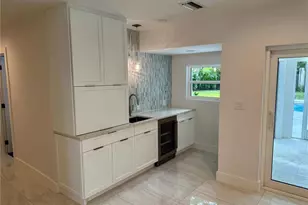 1359 Harbor Dr, Sarasota, FL 34239 - Photo 13