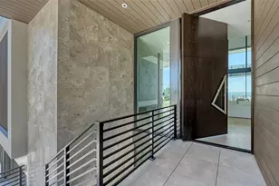 388 S Shore Dr, Sarasota, FL 34234 - Photo 7