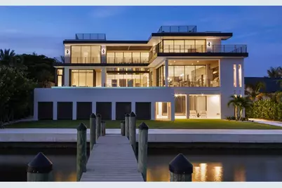 388 S Shore Drive, Sarasota, FL 34234 - Photo 3