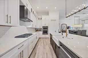 8195 Redonda Loop, Lakewood Ranch, FL 34202 - Photo 13