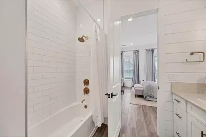 8195 Redonda Loop, Lakewood Ranch, FL 34202 - Photo 29