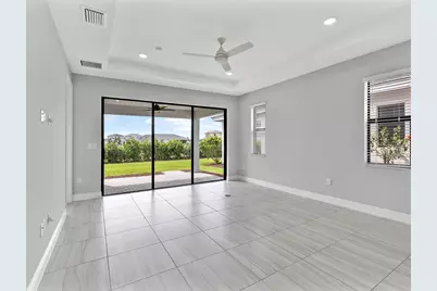 4927 Carova Way, Lakewood Ranch, FL 34211 - Photo 5