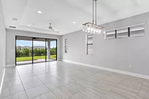 4927 Carova Wy, Lakewood Ranch, FL 34211 - Photo 9