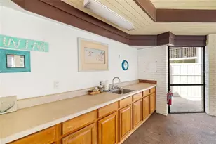 7201 Curtiss Ave, Sarasota, FL 34231 - Photo 41